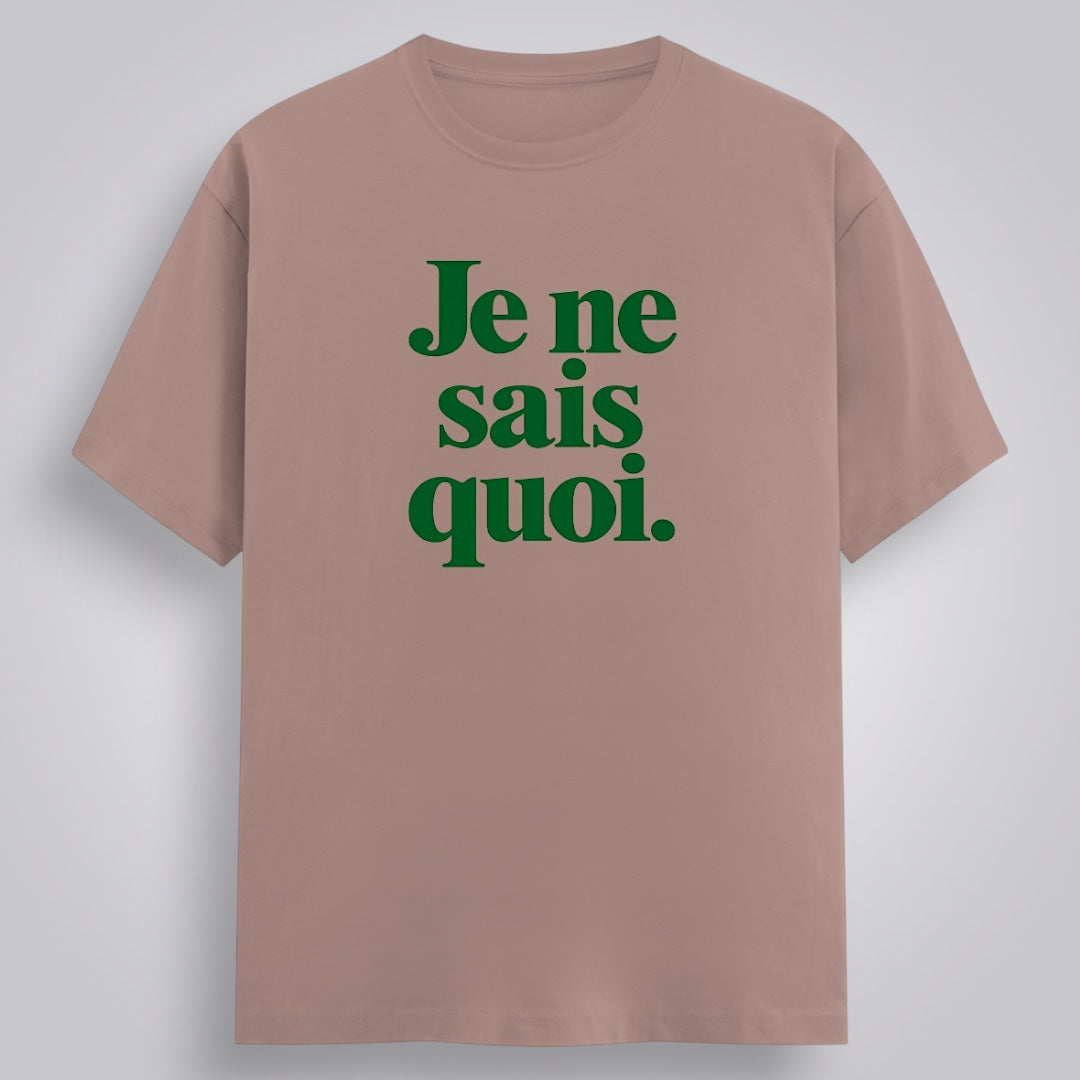 Je Ne Sais Quoi Women's Relaxed Fit T-Shirt