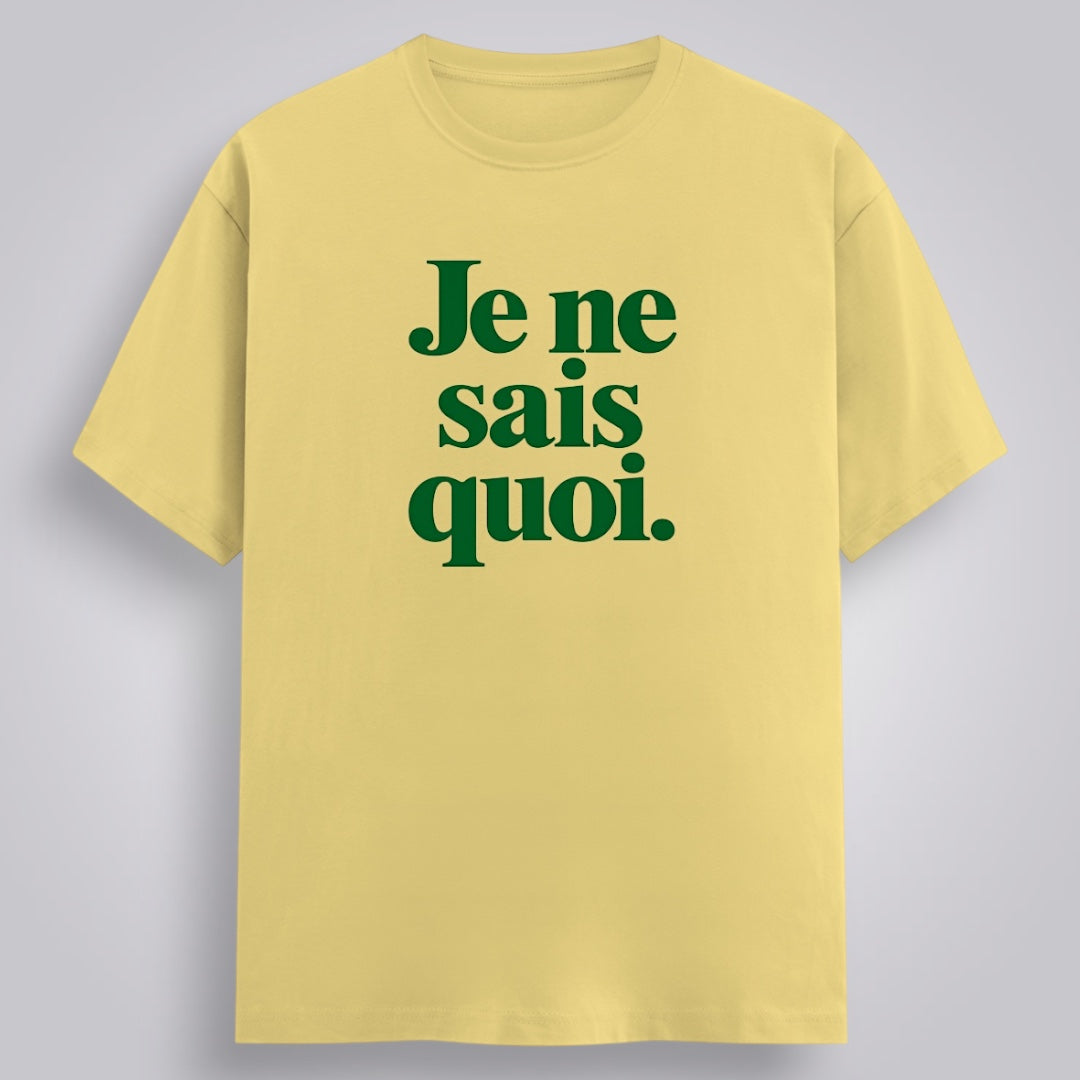 Je Ne Sais Quoi Women's Relaxed Fit T-Shirt