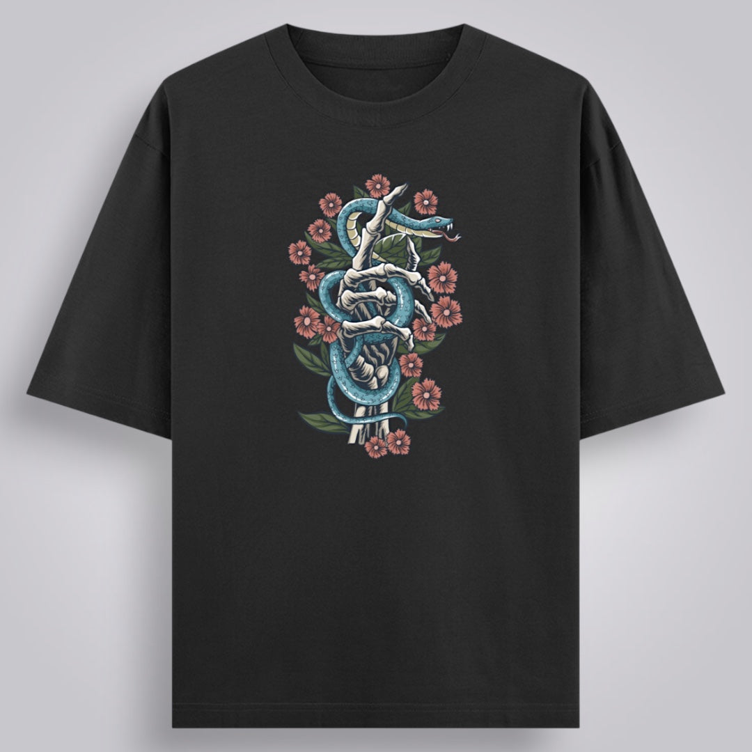 Serpent Bloom Women's Oversized Classic T-Shirt