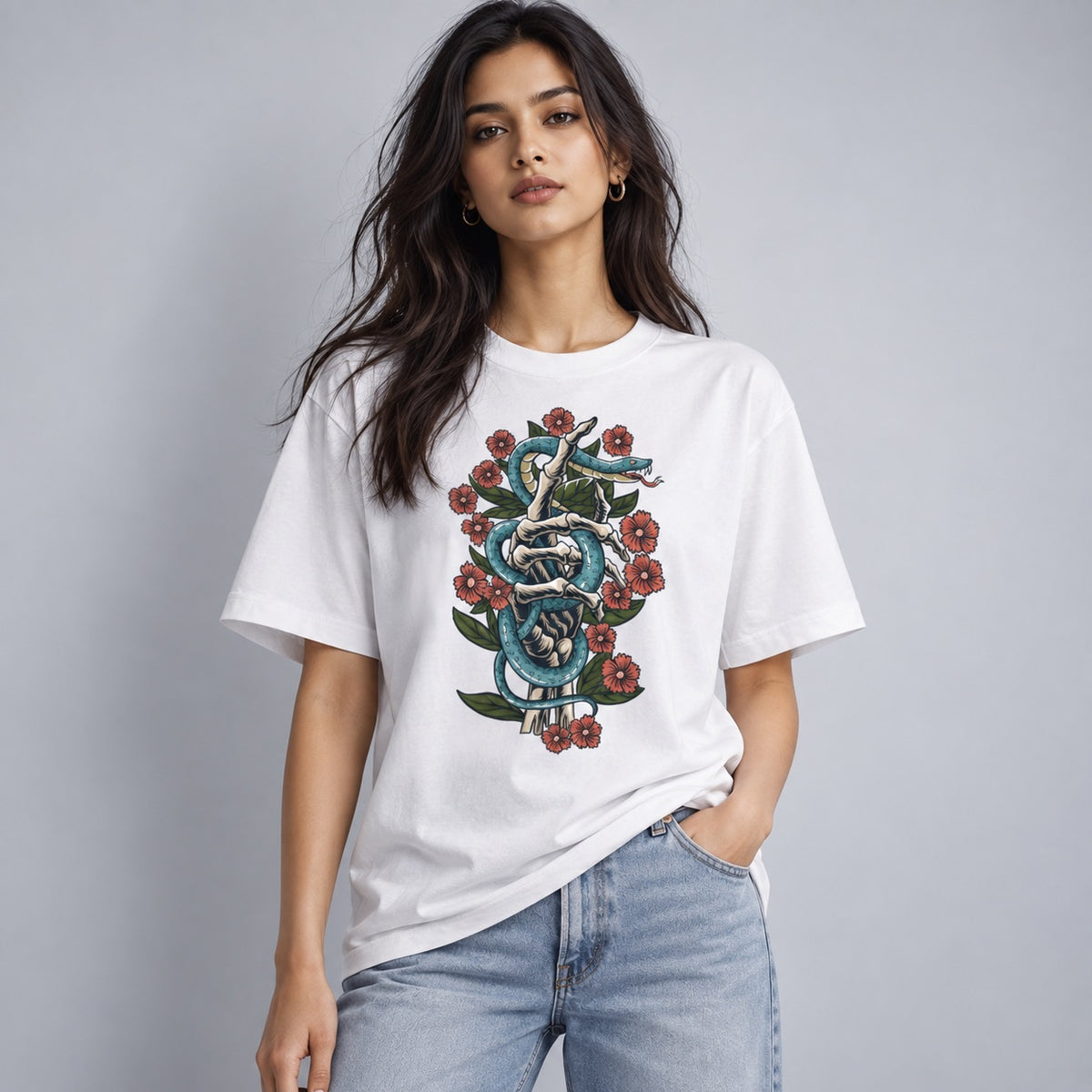 Serpent Bloom Women's Oversized Classic T-Shirt